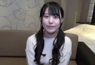 超顏值SSS級甜美女神，在我喜歡的學長胯下吹含吸舔…